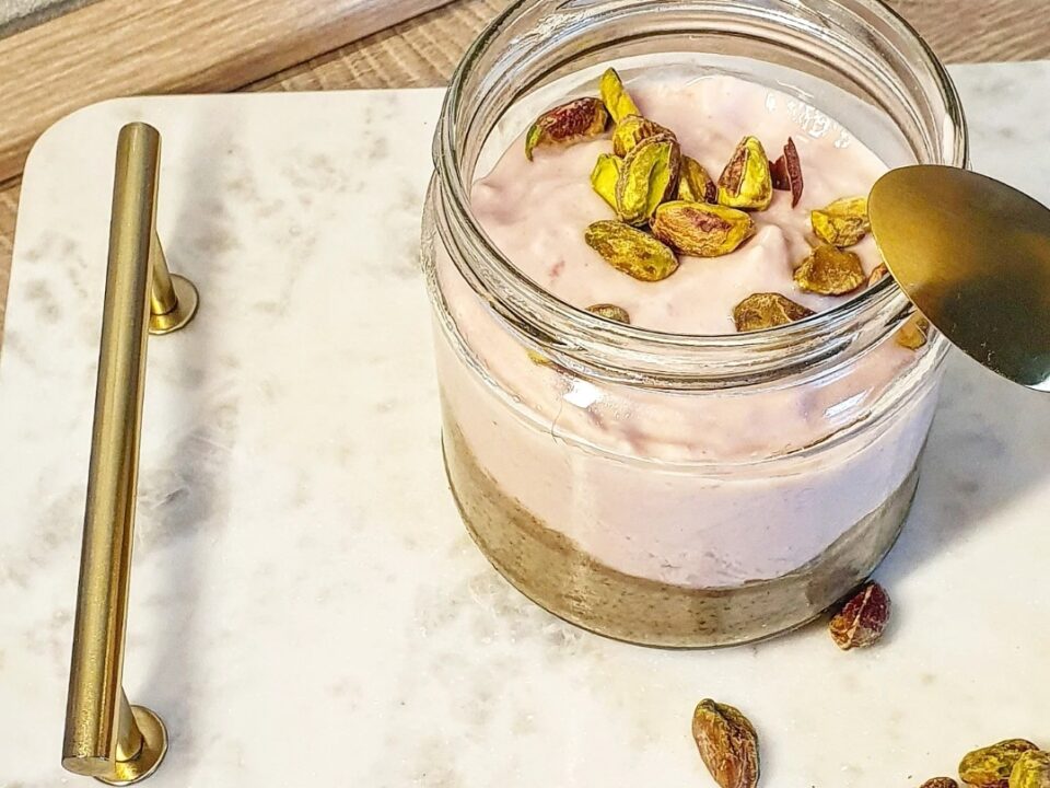 CHIAPUDDING MIT PISTAZIEN UND SONNENBLUMENKERNEN vegan und proteinreich